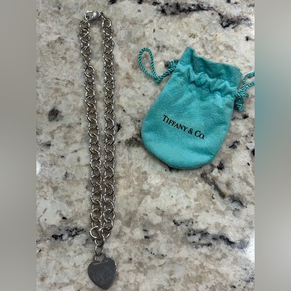 Tiffany & Co Sterling Silver Chain Necklace with Heart Pendant - Picture 1 of 14